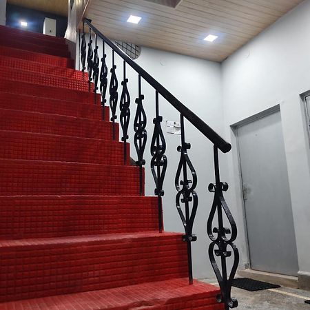 Hotel Crystal Dreams Mathura Zewnętrze zdjęcie